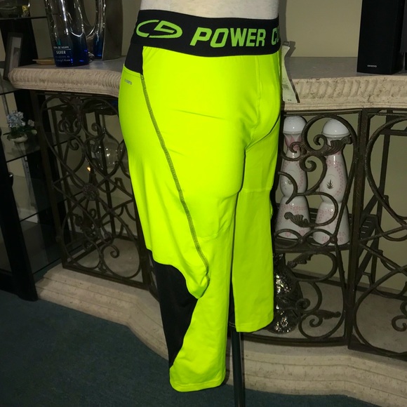 CHAMPION COMPRESSION 3/4 COMBAT TRAINING PANT XL - Picture 2 of 4